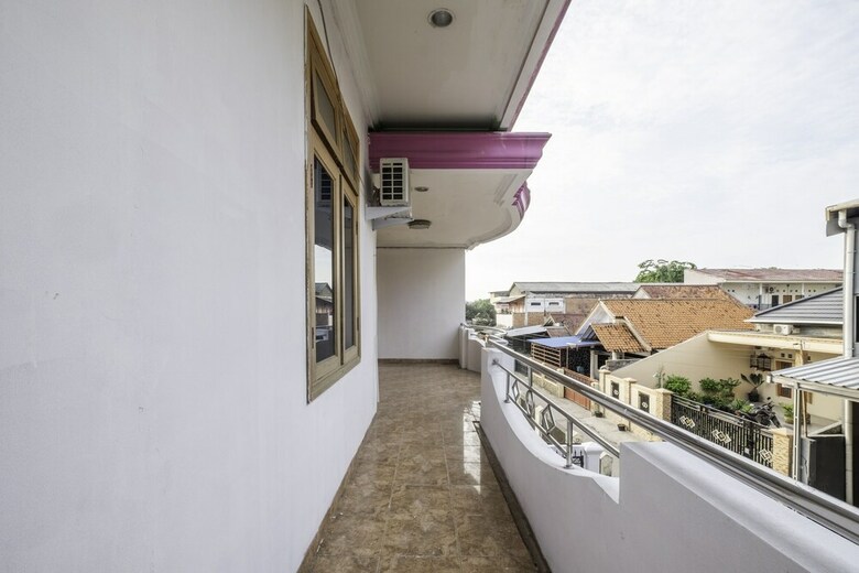 Hostal Spot On 2412 Mandala Residence