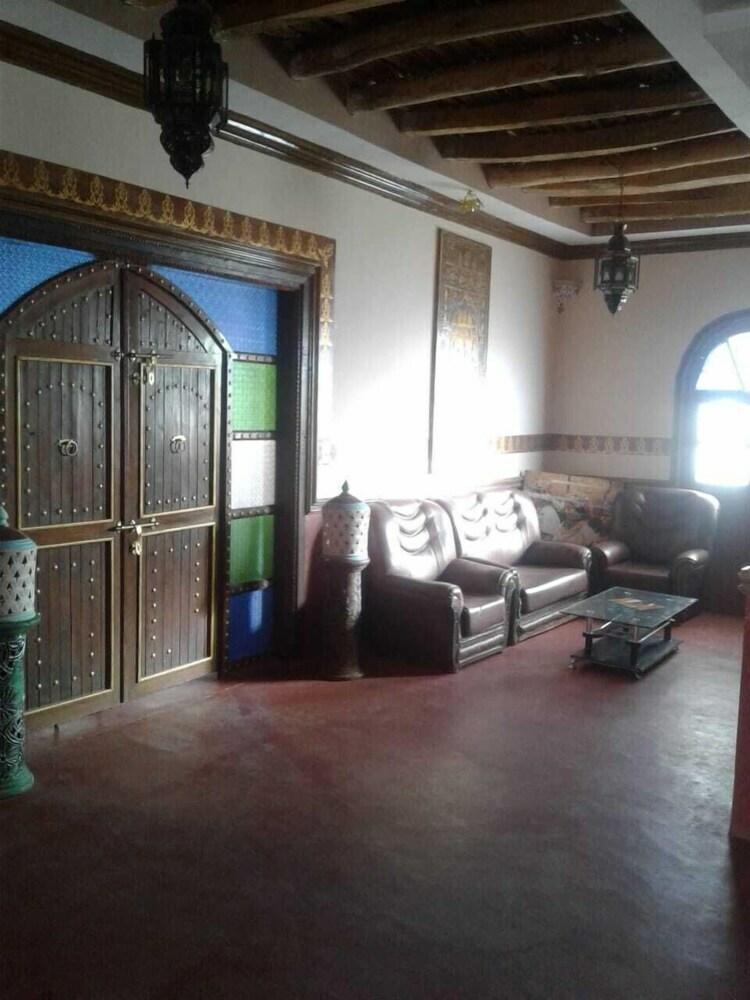 Hotel H�tel Anguelz Ouahsous