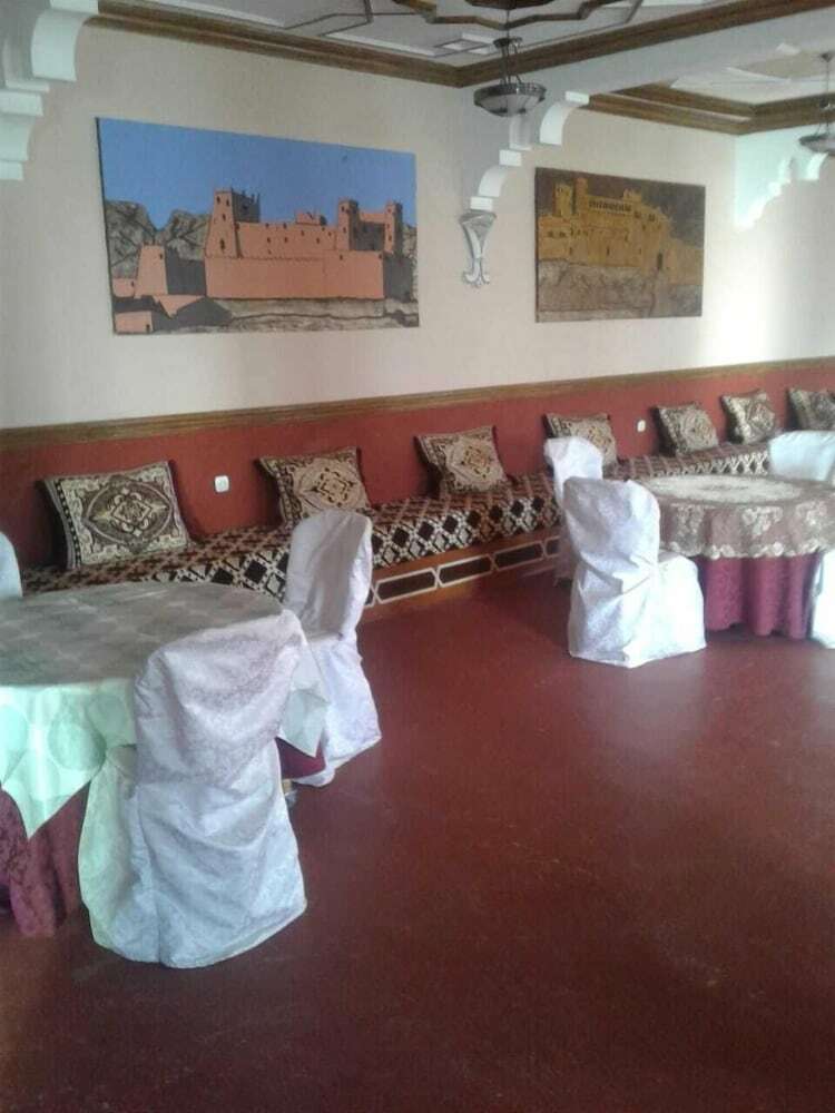 Hotel H�tel Anguelz Ouahsous
