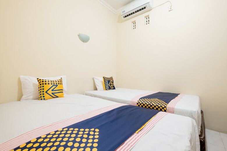 Hostal Spot On 2419 Rumah Nugraha Hotel Syariah