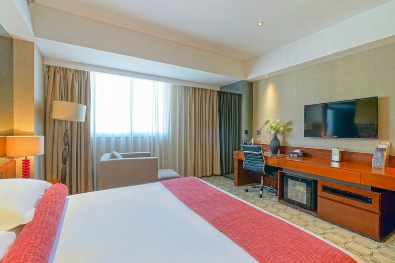 Nanjing Rsun Hotel