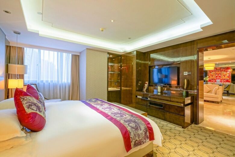 Nanjing Rsun Hotel