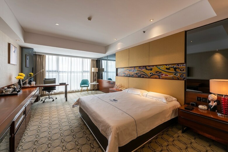Nanjing Rsun Hotel