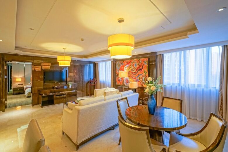 Nanjing Rsun Hotel