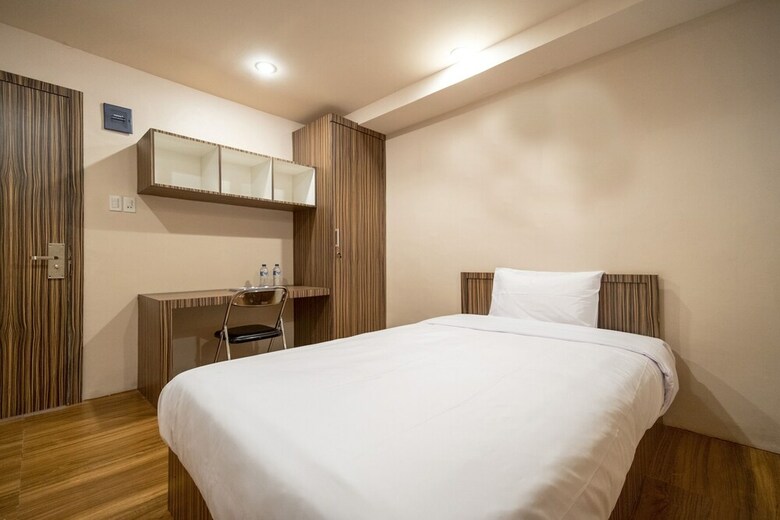 Hostal Oyo 1512 Hotel Harley
