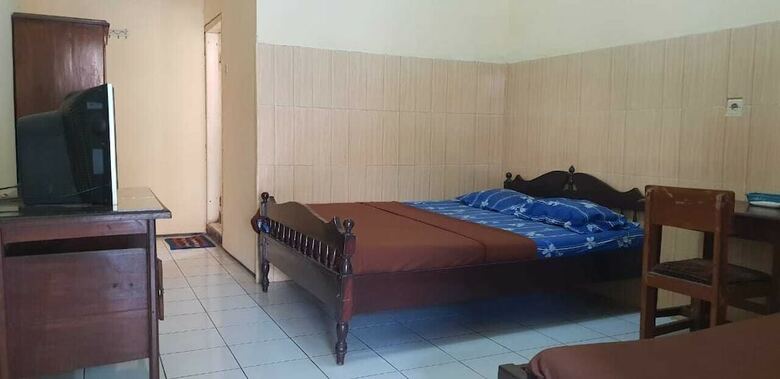 Hostal Oyo 2503 Griya Alifia Family