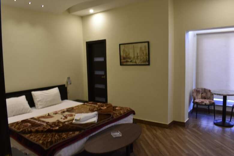 Hotel 62 Hill's Luxury Rooms
