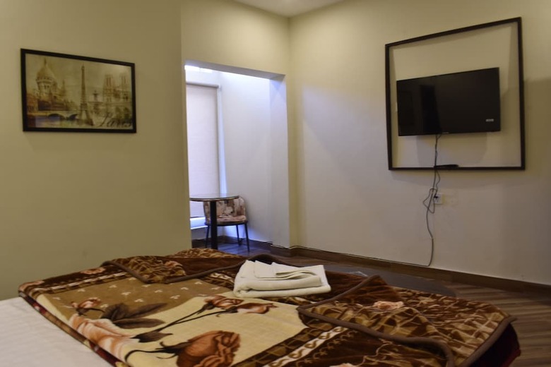 Hotel 62 Hill's Luxury Rooms