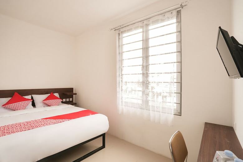 Hotel Oyo 2183 Cibeureum Residence