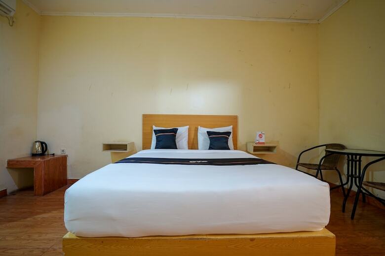 Oyo 427 Hotel Galaxy
