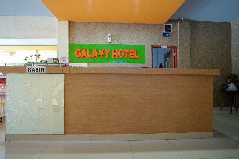 Oyo 427 Hotel Galaxy
