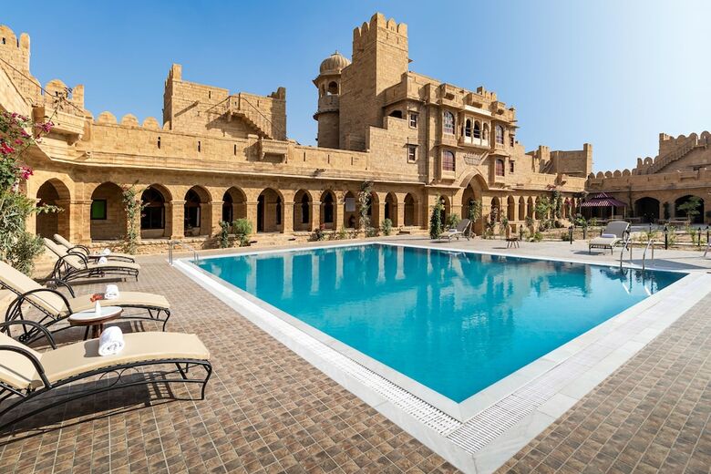 Hotel Welcomheritage Mohangarh Fort