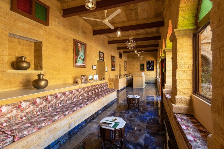 Hotel Welcomheritage Mohangarh Fort