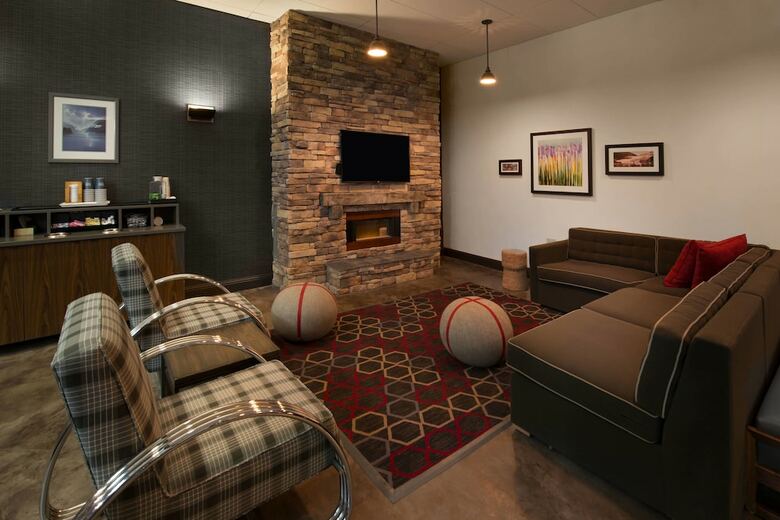 Hotel Four Points By Sheraton Juneau
