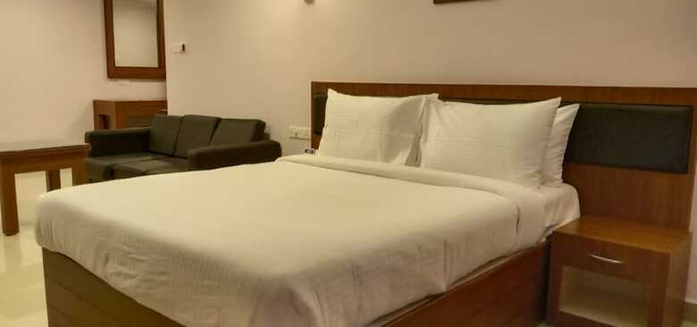 Luxora Hotel And Spa