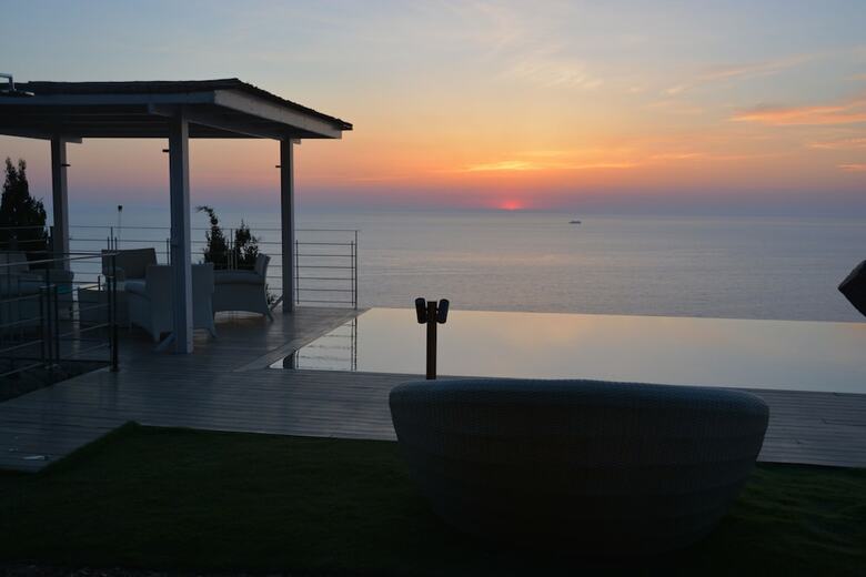 Okeanos Luxury Villas - Resort & Hotel