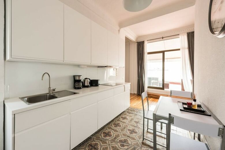 M&f Gran V�a 6 Apartamento