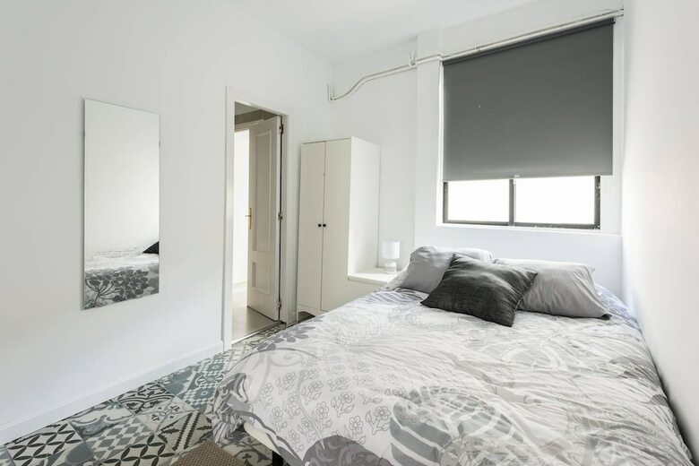M&f Gran V�a 6 Apartamento