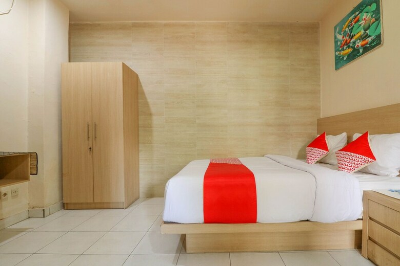 Hostal Oyo 2581 Ketut Smile