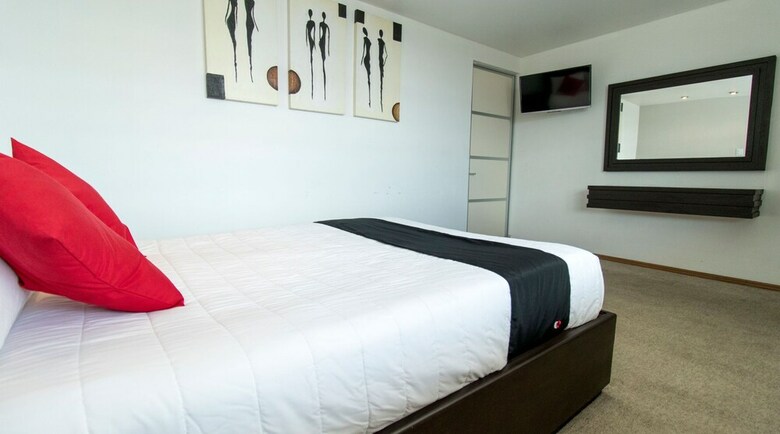 Capital O Hotel Euro Confort