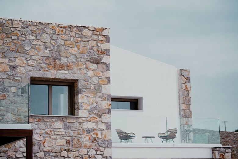 White Donkey Hotel