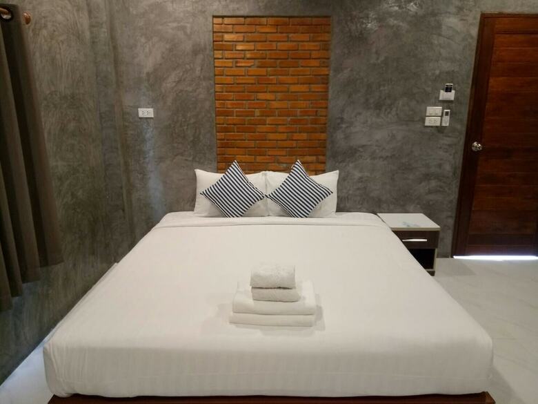 Hotel B Tel Chomthong Resort Chiang Mai