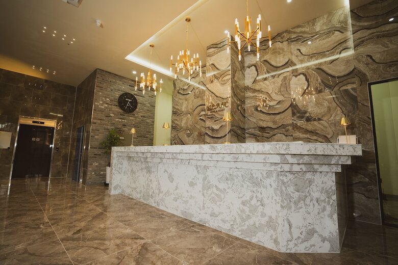 Blanc Hotel