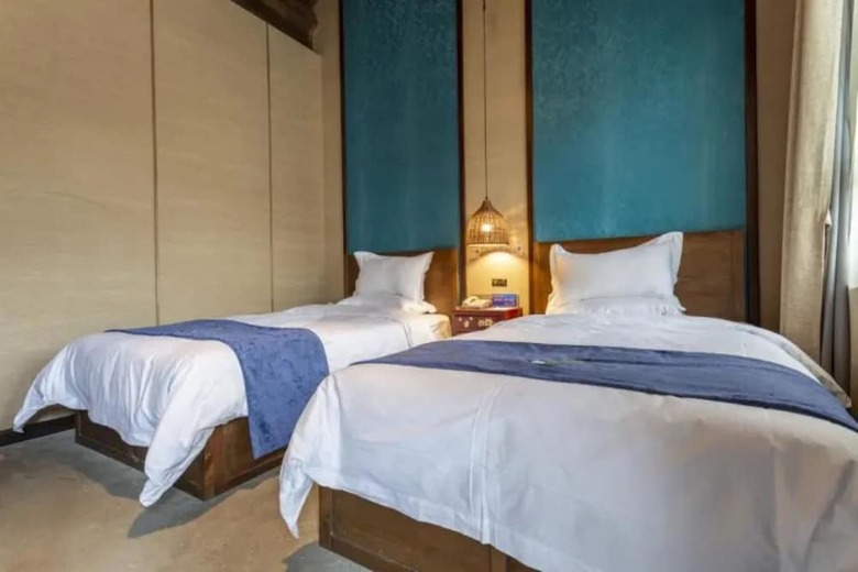 Floral Hotel Yun Jing He Yuan Haidong
