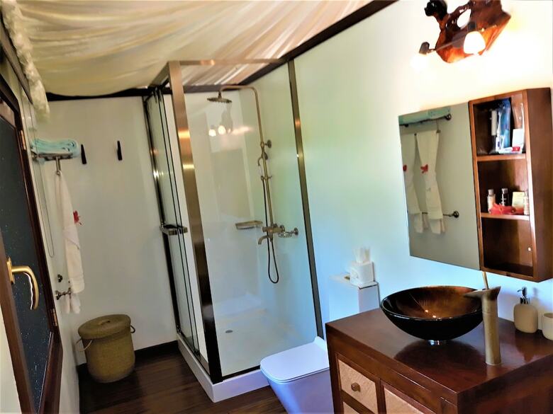 Hotel Dipudo Private Island Resort