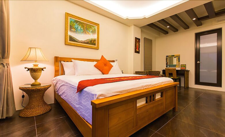 Moonstone Bed And Breakfast
