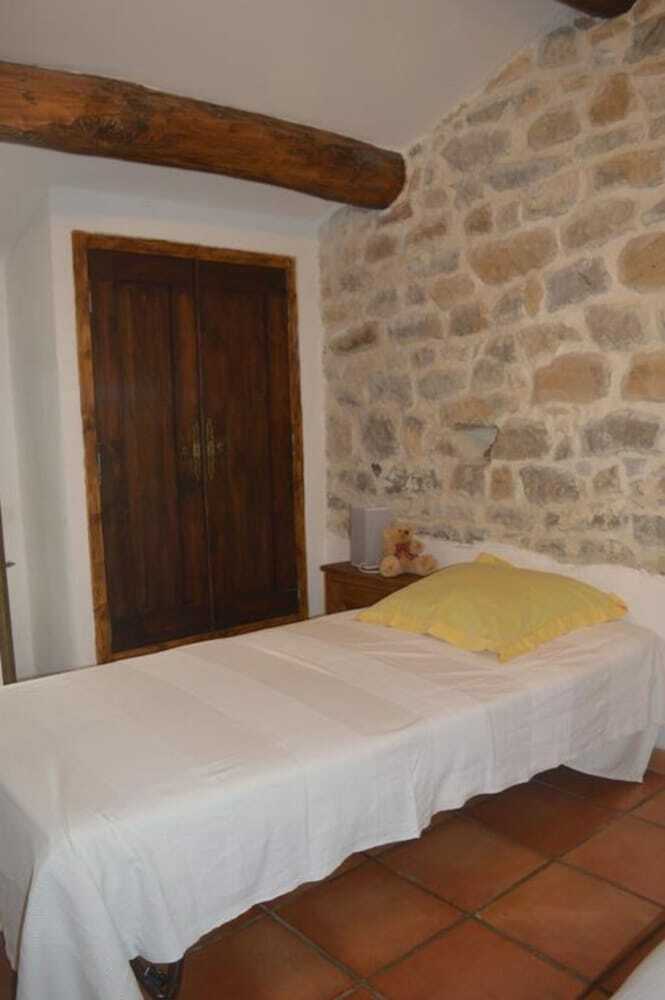 Bed & Breakfast Les Loups Dans La Bergerie