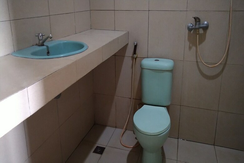 Hostal Oyo 2303 Hotel Blang Raya