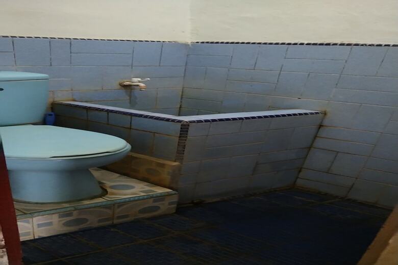 Hostal Oyo 2303 Hotel Blang Raya