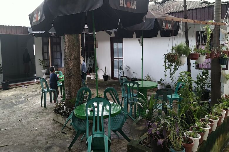 Hostal Oyo 2303 Hotel Blang Raya