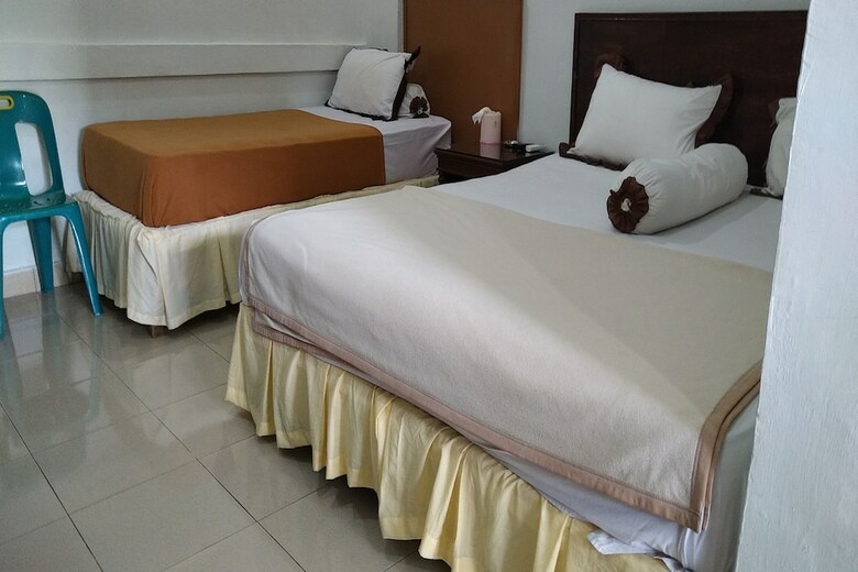 Hostal Oyo 2303 Hotel Blang Raya