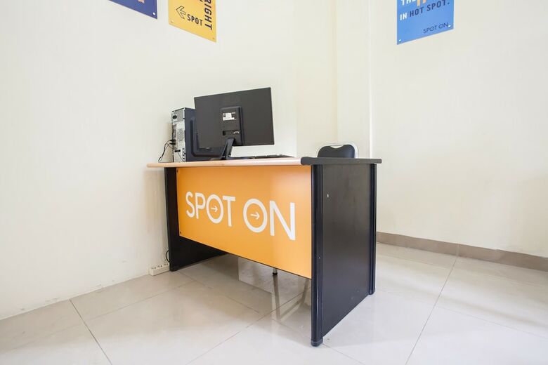 Hostal Spot On 2373 Executive Inn 2