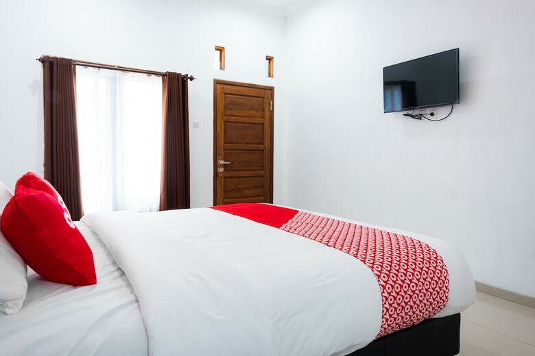 Hotel Oyo 2169 Anugrah Bromo Homestay