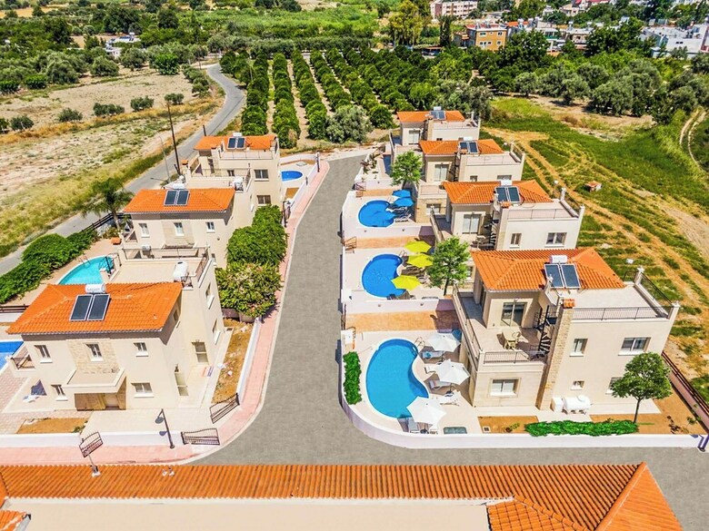 Green Valley Villa