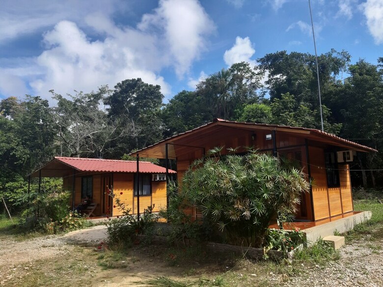 Hotel Caba�a Luna Roja