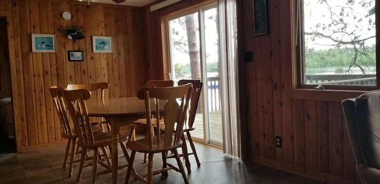 Cabana Evergreen Bay Resort