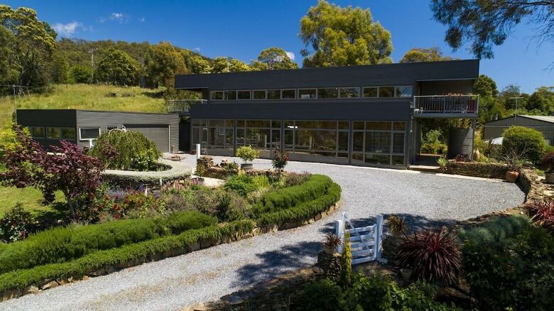 The Vanilla House