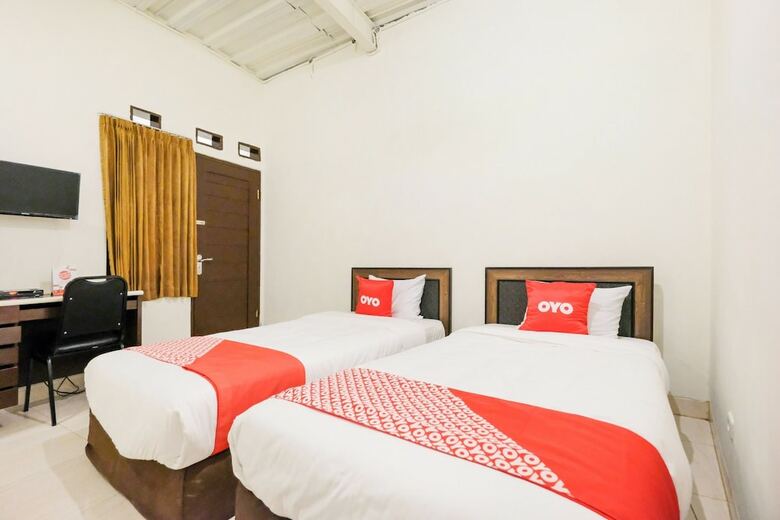 Hostal Oyo 2383 Andongkoe 64 Salatiga