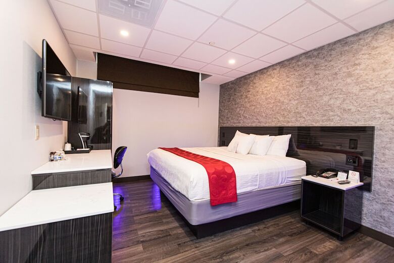 Hotel Ramada By Wyndham Bronx