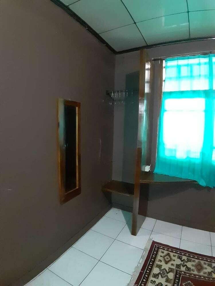 Bed & Breakfast Aminah Homestay And Tour