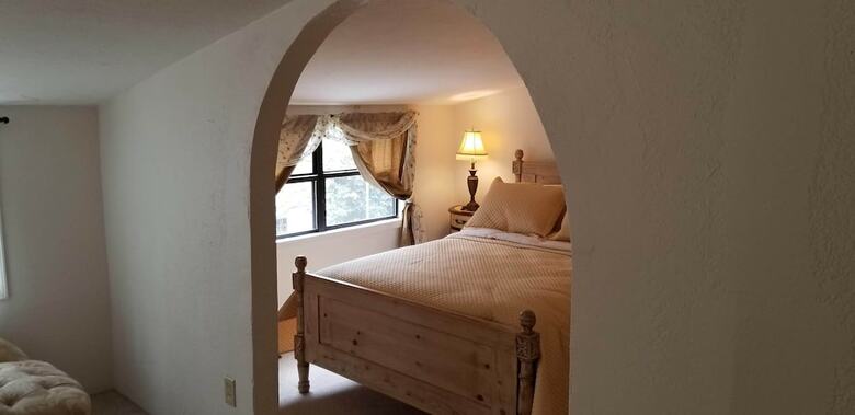 Posada Lily Creek Lodge