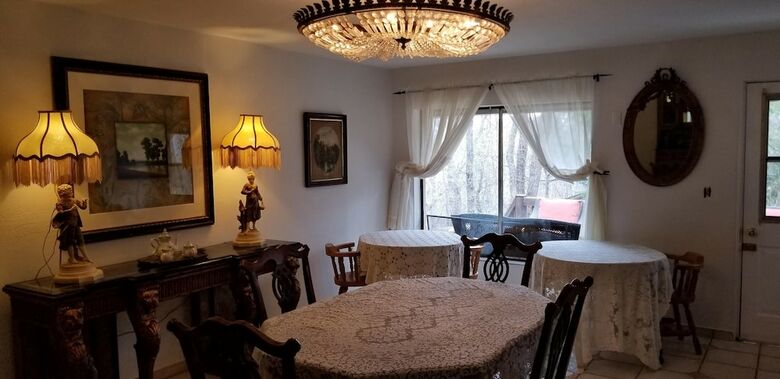 Posada Lily Creek Lodge