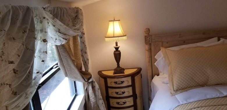 Posada Lily Creek Lodge