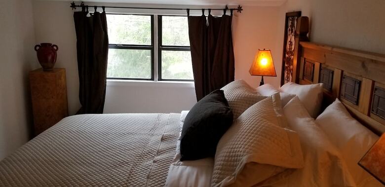 Posada Lily Creek Lodge
