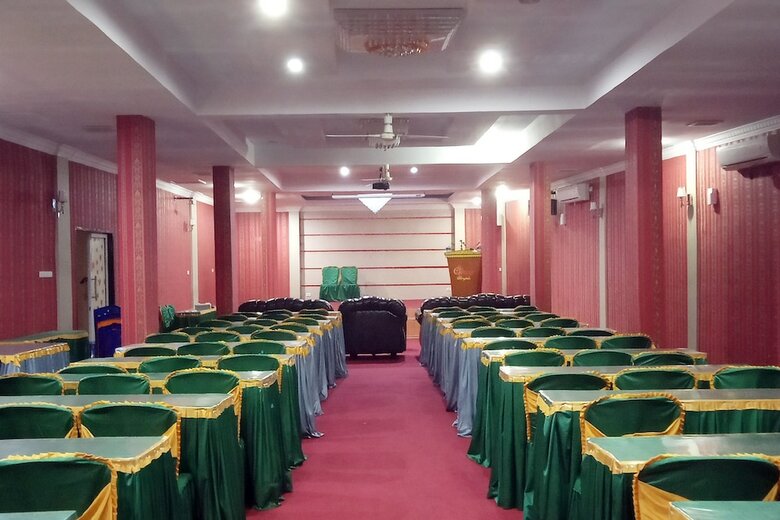 Oyo 2455 Hotel Surya Bengkalis