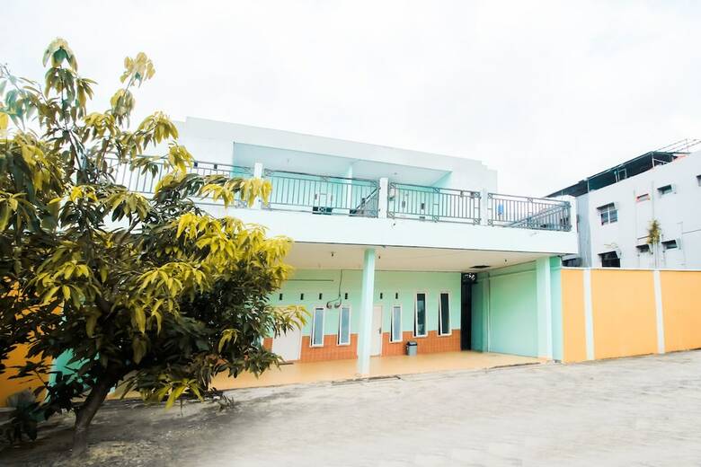 Hotel Oyo 2434 Tiaz 2 Homestay